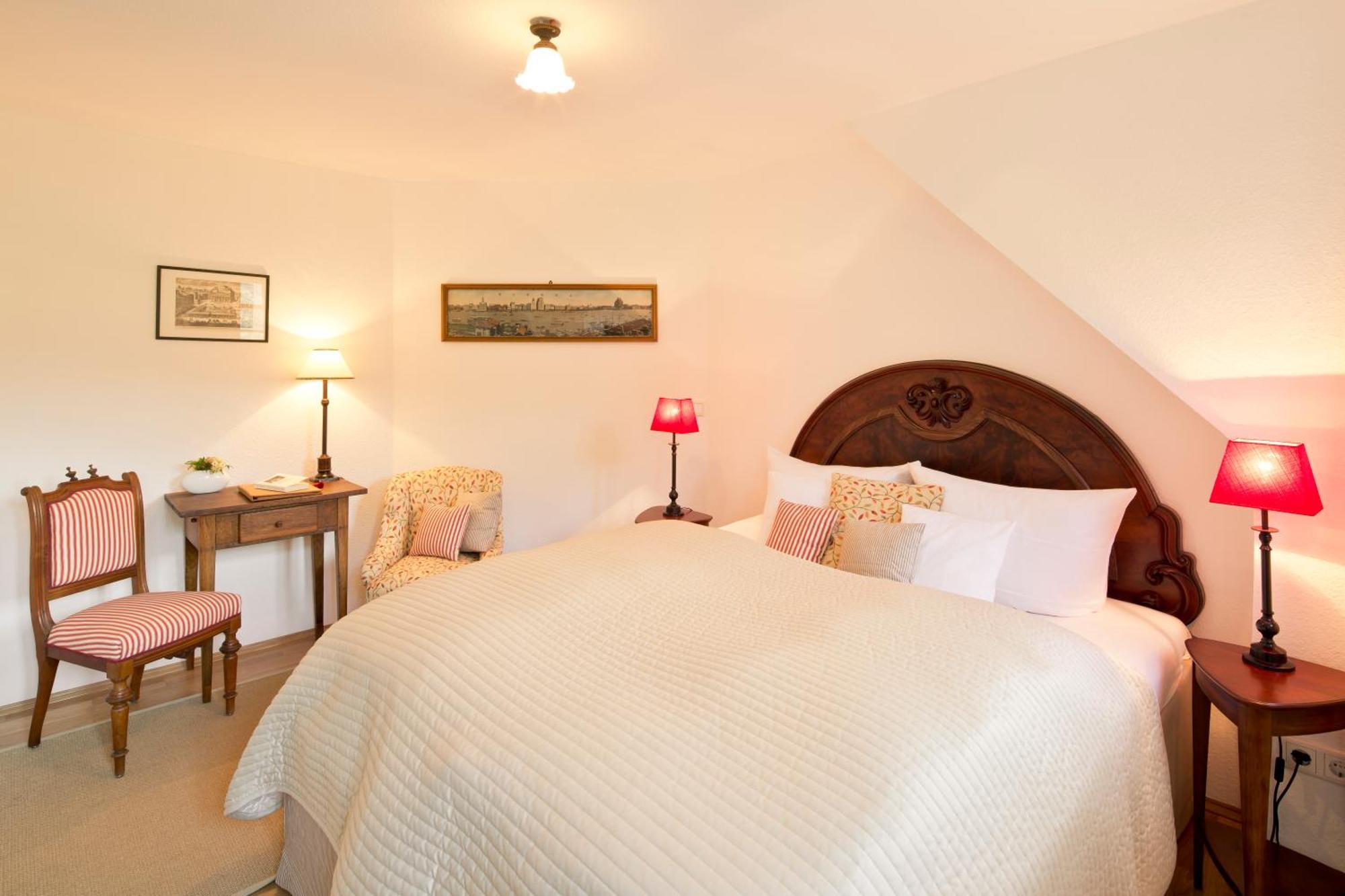 Romantik Hotel Landhaus Baerenmuehle Frankenau Δωμάτιο φωτογραφία